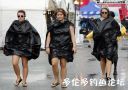 Filename=attachID_21362_postID_196816_garbagebagraincoat.jpg
Filesize=53KiB
Dimensions=640x454
Date added=Dec 02, 2016 attachID_21362_postID_196816_garbagebagraincoat.jpg